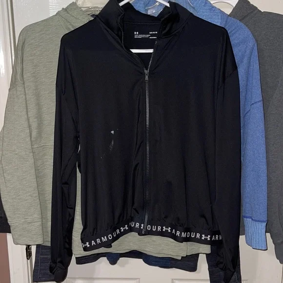 Under Armour Full Zip - Picture 1 of 5